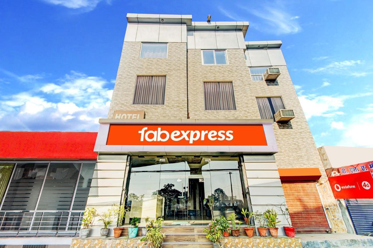 Hotel Fabexpress Grand Almada Bijnaur Exterior foto